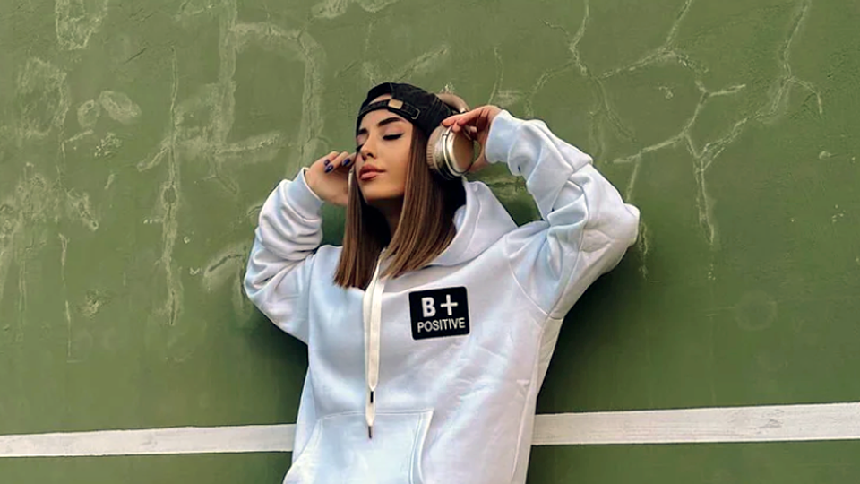 SpinLoud X Be Positive